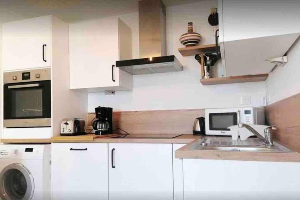 Maisonnette Pour 2 Personnes - Vue Mer - Plage A 100 Metres ปลูบาซลาเนค ภายนอก รูปภาพ